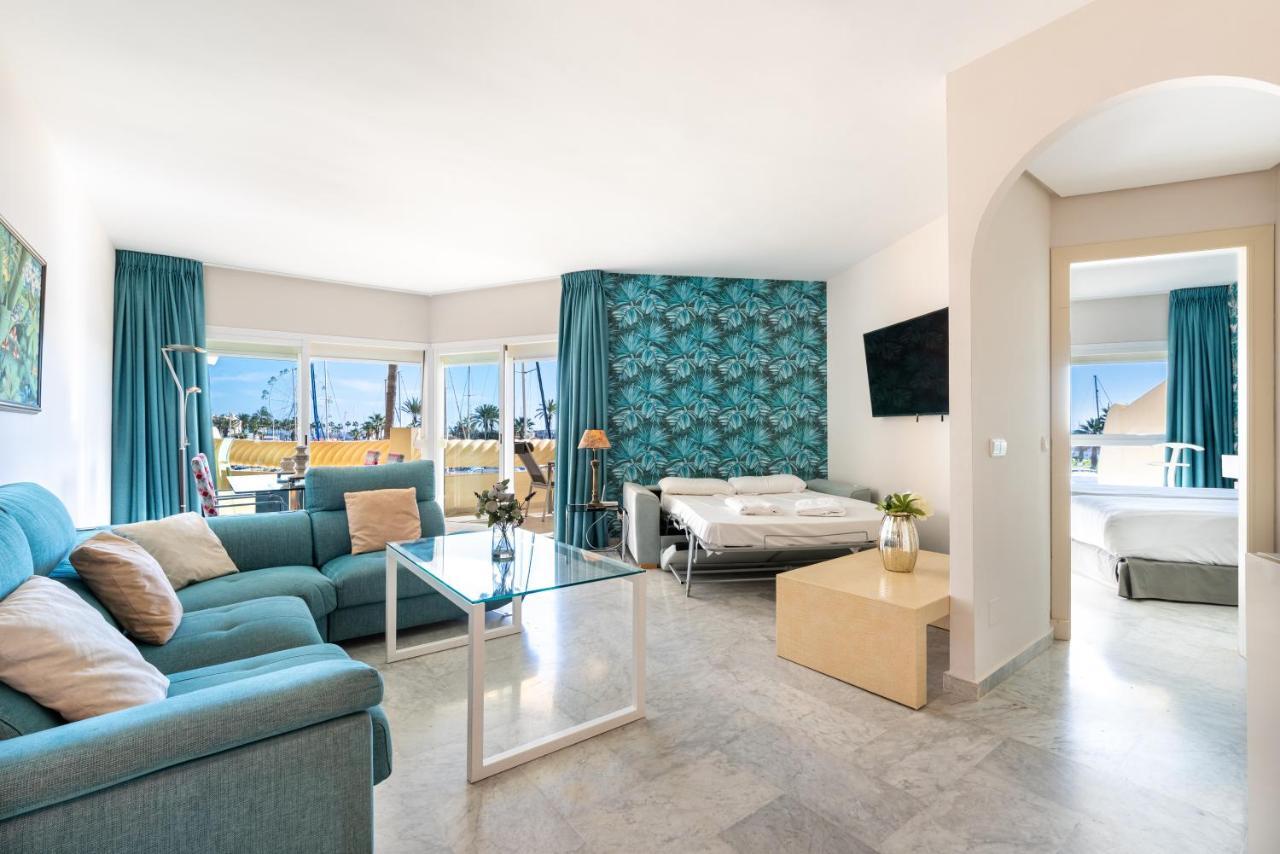 Wintowinrentals Luxury And Sea View Inside Puerto Marina เบนัลมาเดนา ภายนอก รูปภาพ