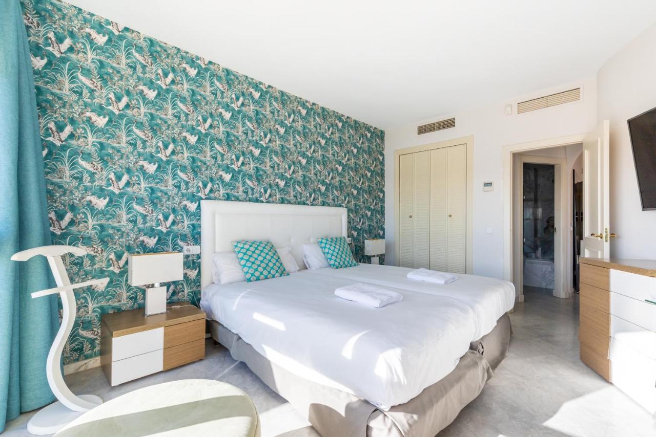 Wintowinrentals Luxury And Sea View Inside Puerto Marina เบนัลมาเดนา ภายนอก รูปภาพ