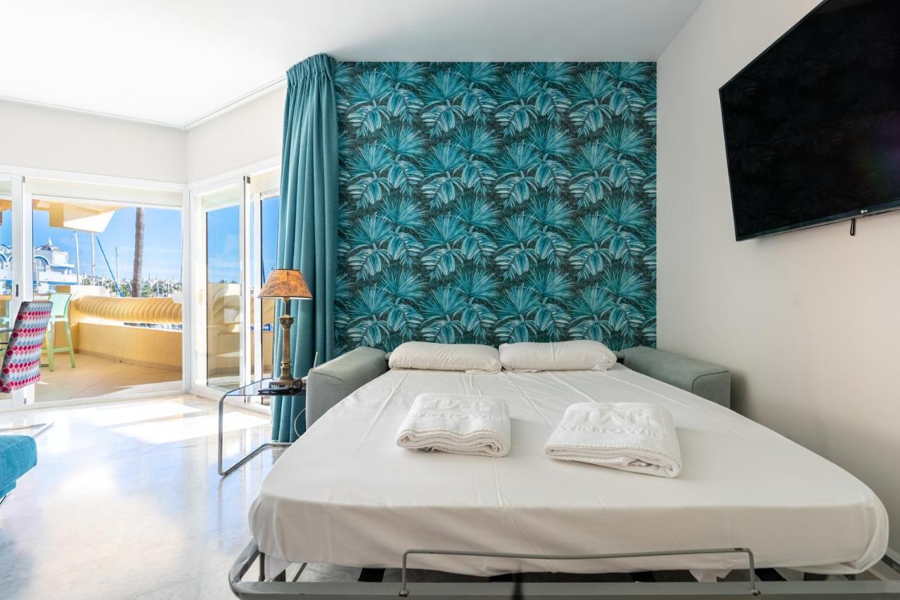 Wintowinrentals Luxury And Sea View Inside Puerto Marina เบนัลมาเดนา ภายนอก รูปภาพ