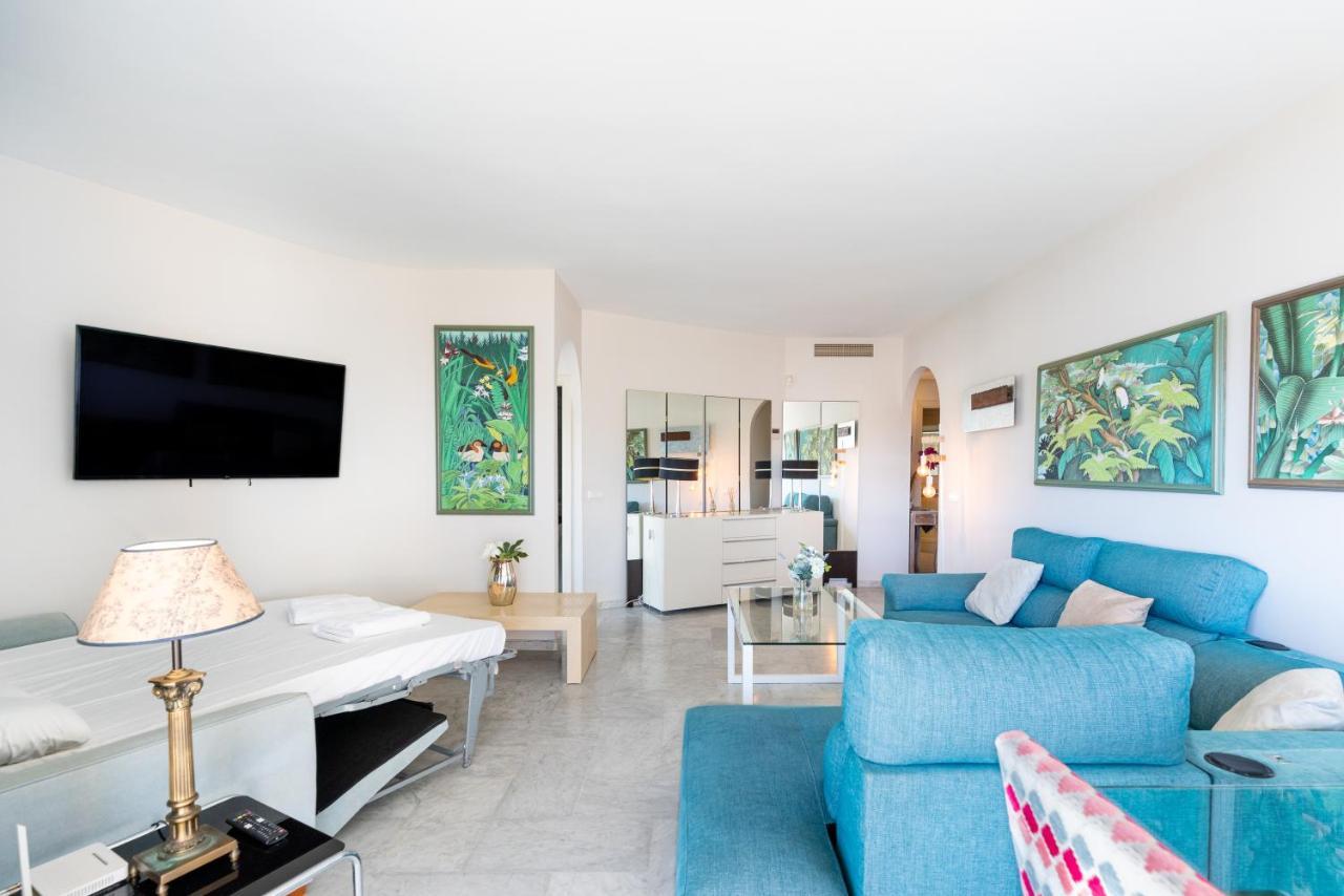 Wintowinrentals Luxury And Sea View Inside Puerto Marina เบนัลมาเดนา ภายนอก รูปภาพ