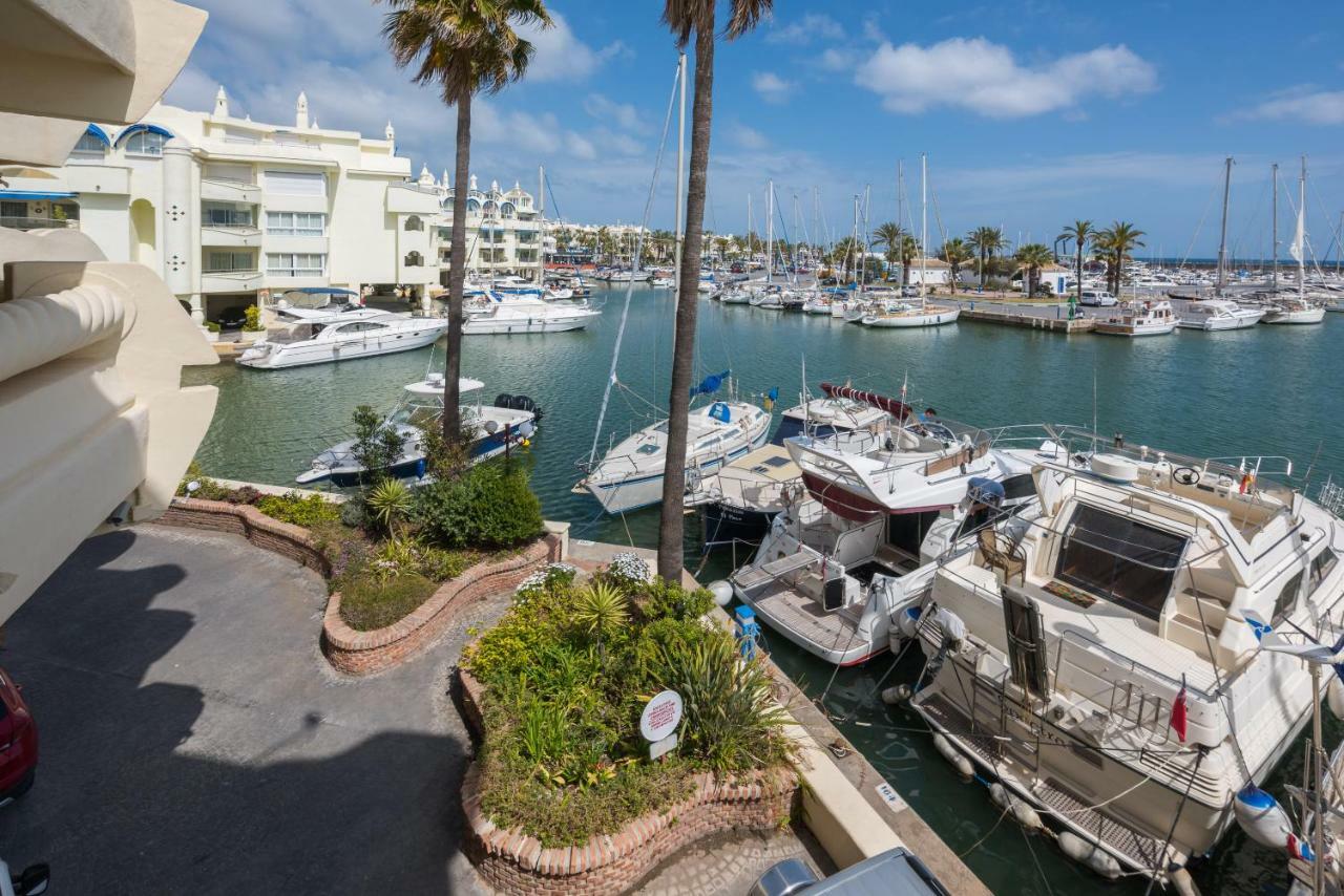 Wintowinrentals Luxury And Sea View Inside Puerto Marina เบนัลมาเดนา ภายนอก รูปภาพ